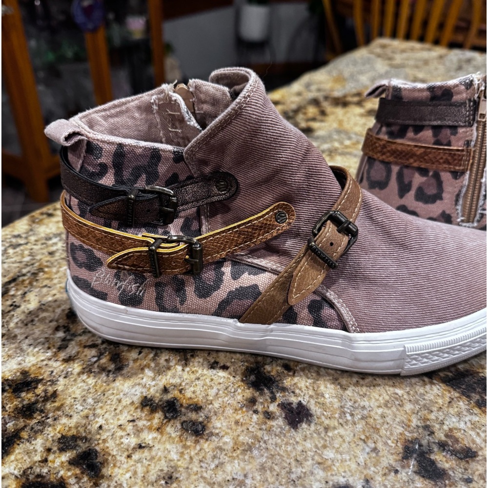 Blowfish sneakers- leopard print